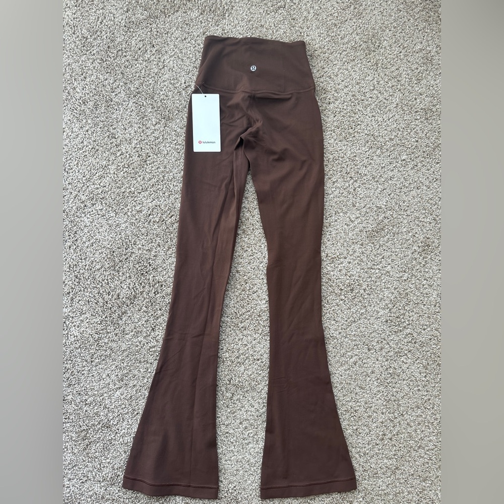 Brand new Lululemon mini flare leggings💛